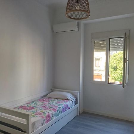 120 Sqm Loft-Style Apartment Beach Royal Marina Valencia Kültér fotó