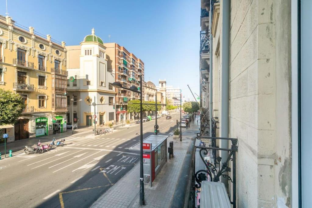 120 Sqm Loft-Style Apartment Beach Royal Marina Valencia Kültér fotó
